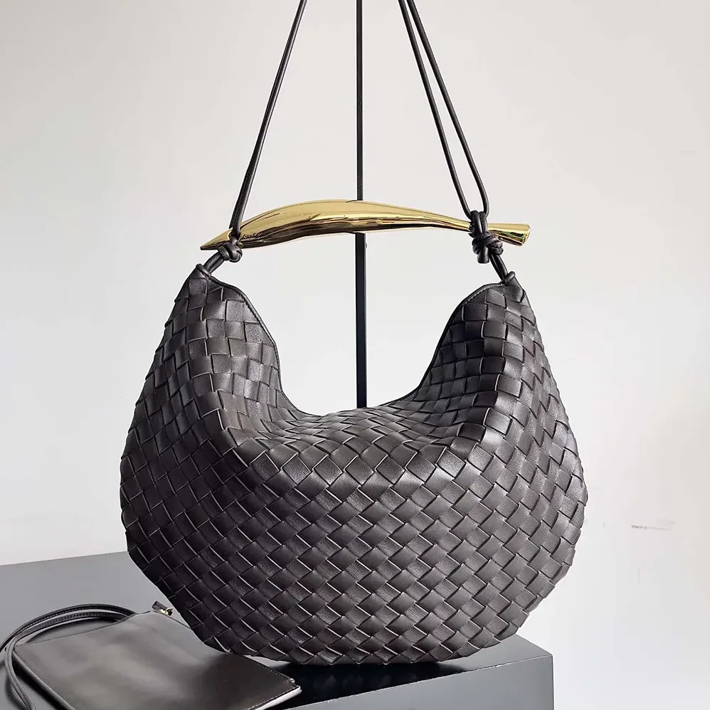 Bottega Veneta Large Sardine Shoulder Bag in Lambskin Leather for Women Bottega Veneta Large Sardine Shoulder Bag in Lambskin Leather for Women