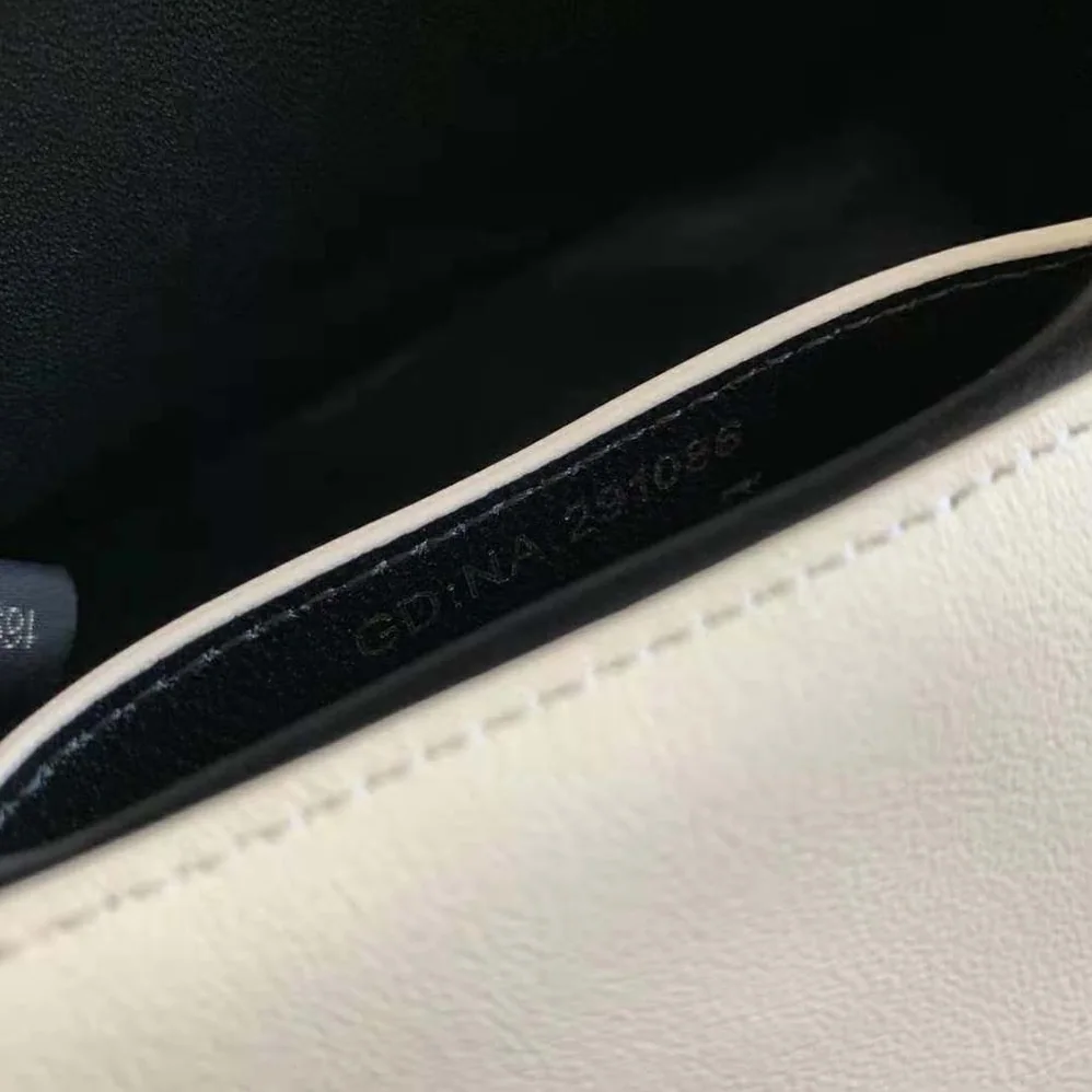 Bvlgari Serpenti Cabochon Crossbody Mini Bag for Women in White Bvlgari Serpenti Cabochon Crossbody Mini Bag for Women in White