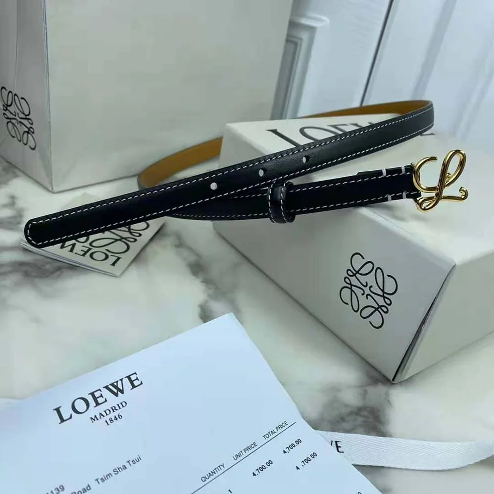 Loewe Belt in Smooth Calfskin for Women in Black
