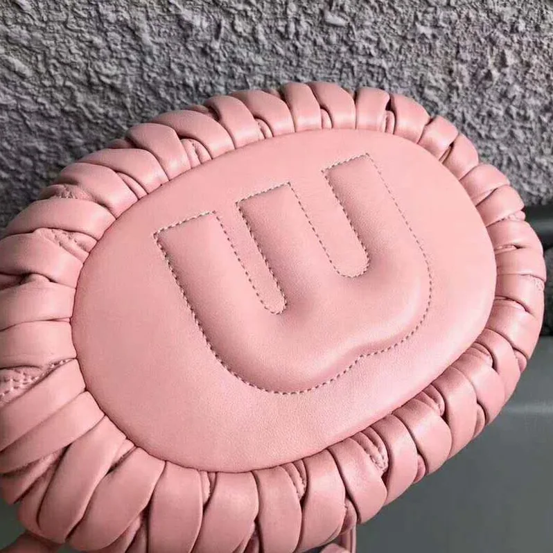 Miu Miu Matelasse Leather Bag for Women in Pink Miu Miu Matelasse Leather Bag for Women in Pink