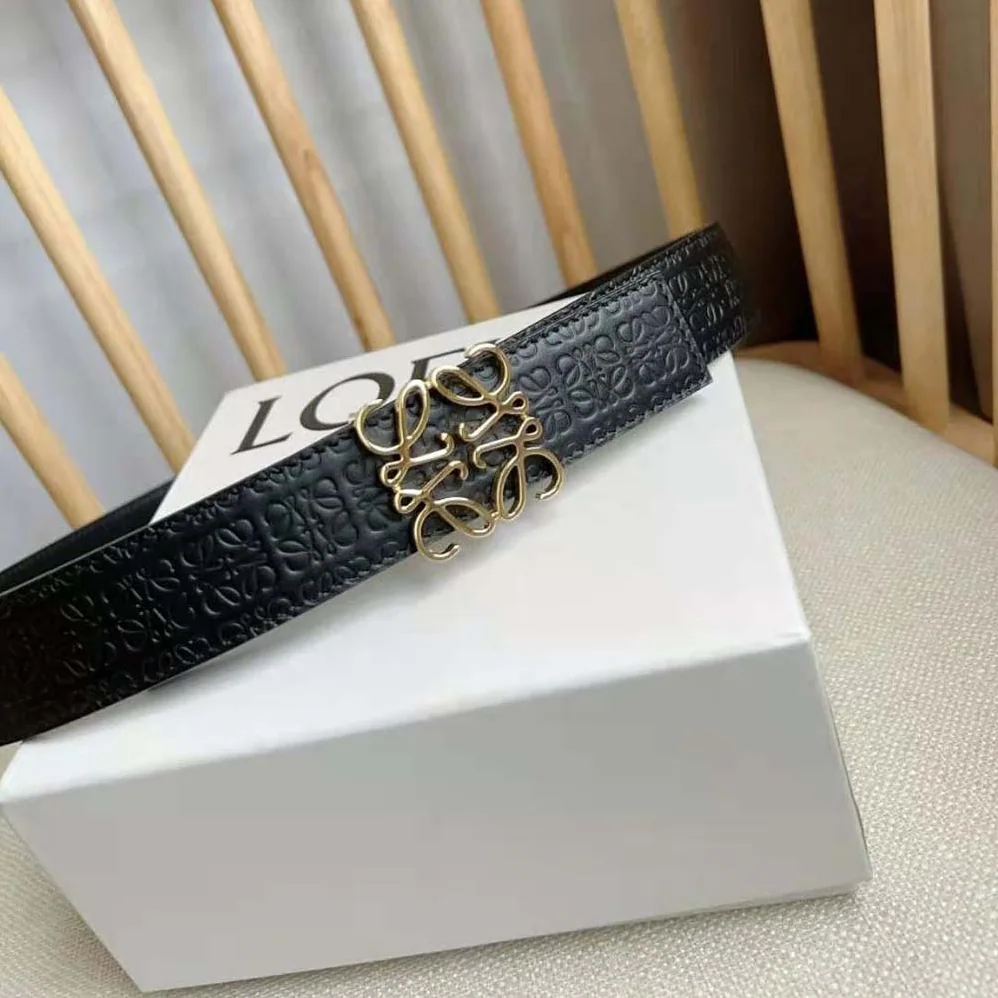 Loewe Reversible Repeat Belt in Silk Calfskin for Unisex in Black