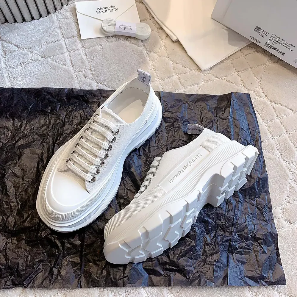 Alexander Mcqueen Tread Slick Lace Up in White for Unisex