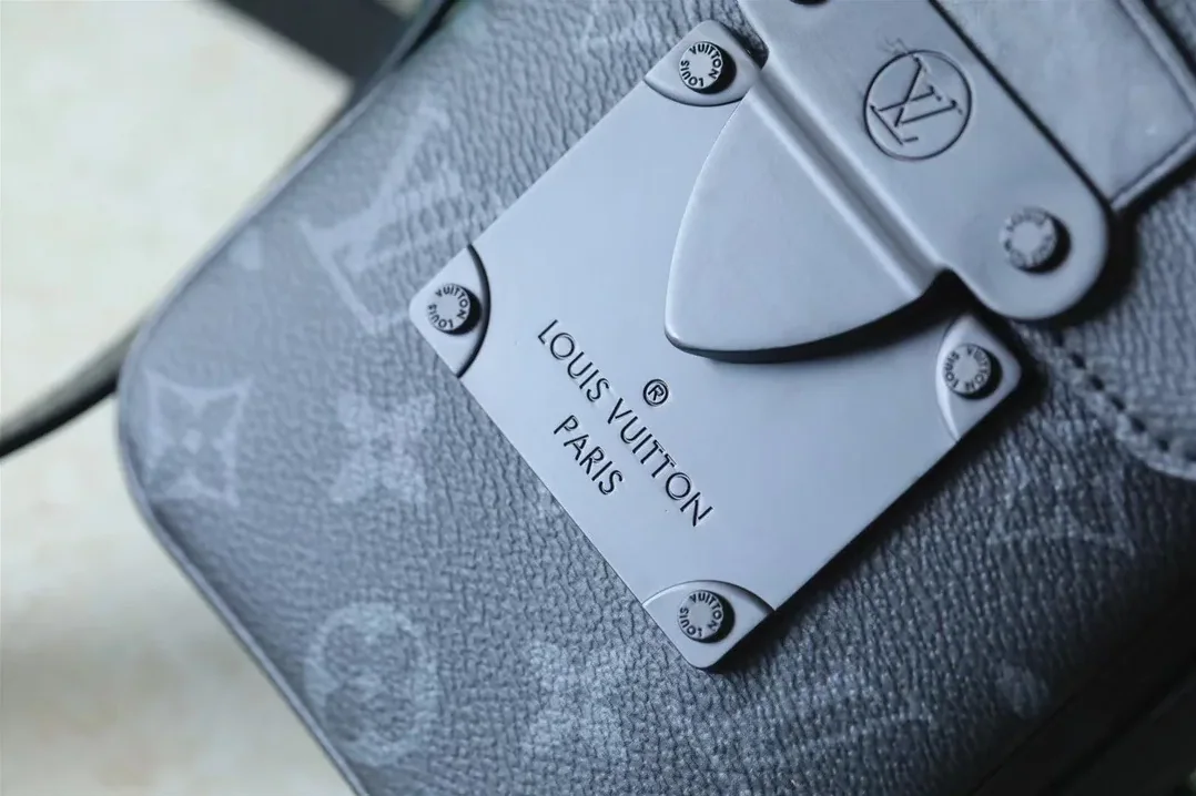 Louis Vuitton S-Lock Vertical Wearable Wallet Monogram Eclipse