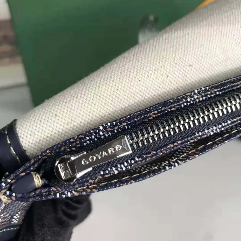 Goyard Plumet Pocket Wallet for Women in Navy