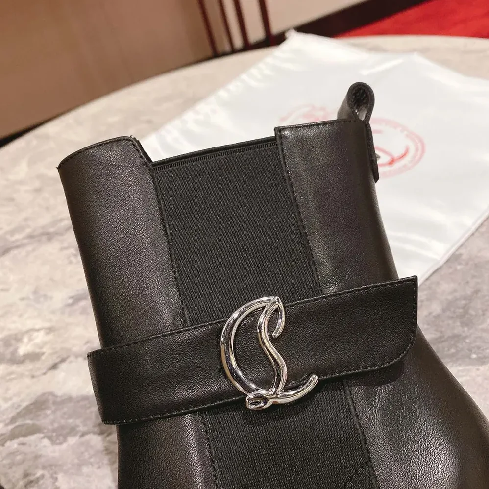 Christian Louboutin CL Chelsea Lug 100 mm Low Boots Calf Leather for Women in Black
