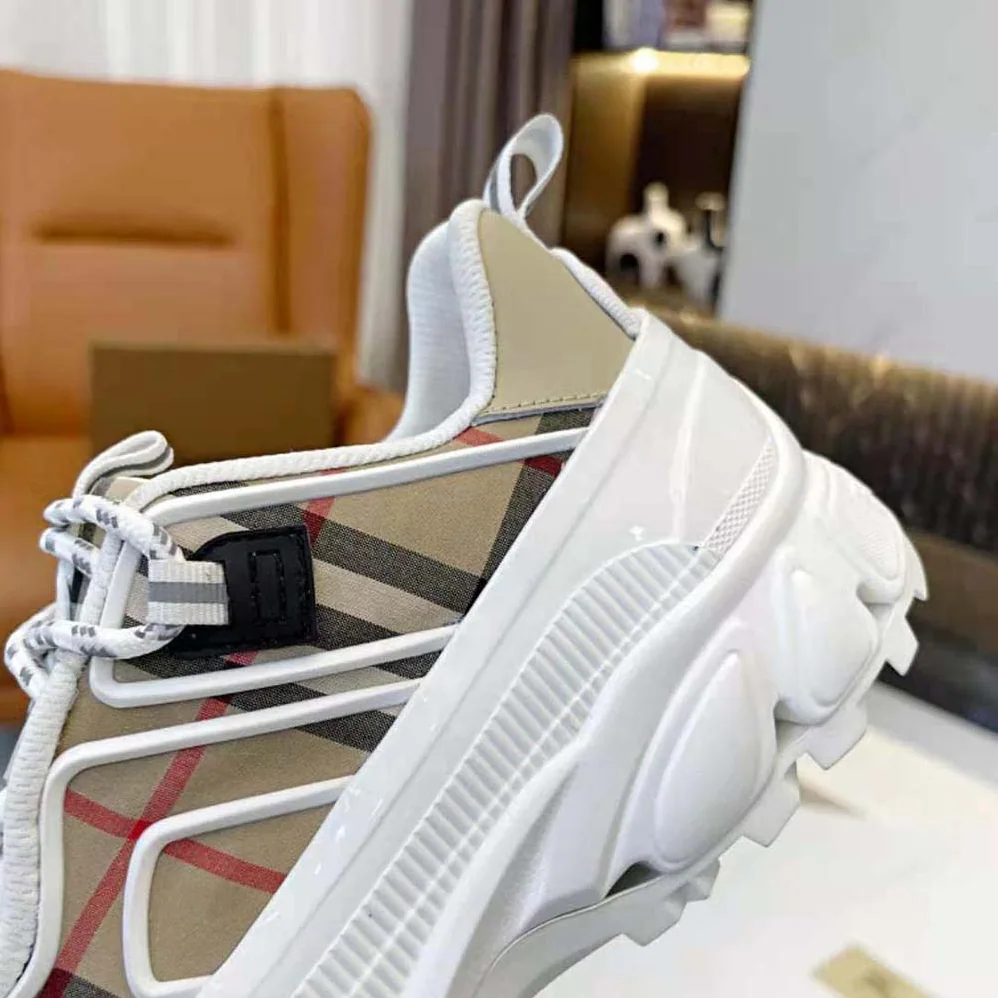 Burberry Vintage Check Cotton and Leather Arthur Sneakers for Women in White Burberry Vintage Check Cotton and Leather Arthur Sneakers for Women in White