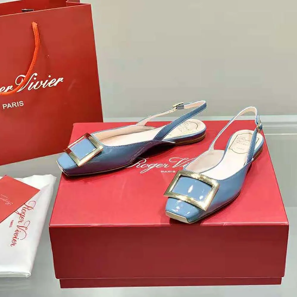 Roger Vivier Trompette Metal Buckle Slingback Ballerinas in Patent Leather for Women in Blue Roger Vivier Trompette Metal Buckle Slingback Ballerinas in Patent Leather for Women in Blue