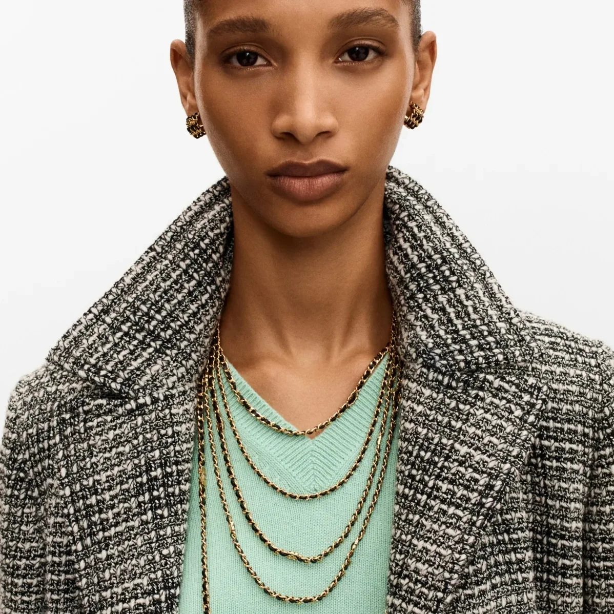 Chanel Necklace Gold Hardware