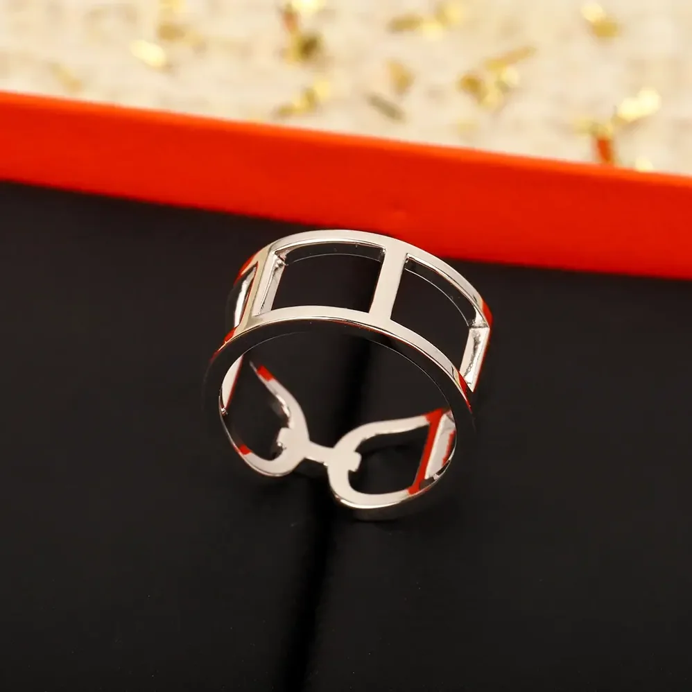 Hermes Ever Chaine D Ancre Ring Medium Model for Women Hermes Ever Chaine D Ancre Ring Medium Model for Women
