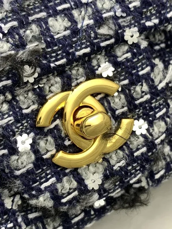 Chanel Tweed Flap Bag Mini Crossbody in Dark Blue Gold Hardware Chanel Tweed Flap Bag Mini Crossbody in Dark Blue Gold Hardware