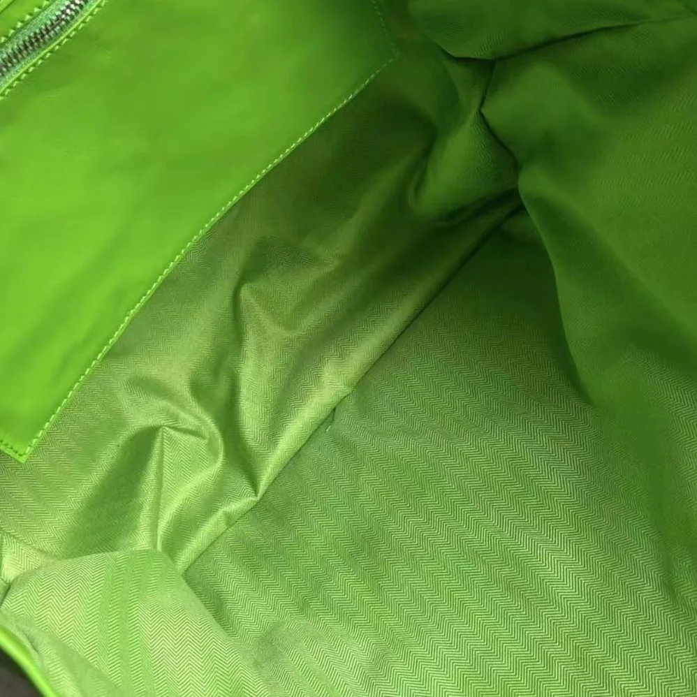 Loewe Fold Shopper in Paper Calfskin for Unisex in Green