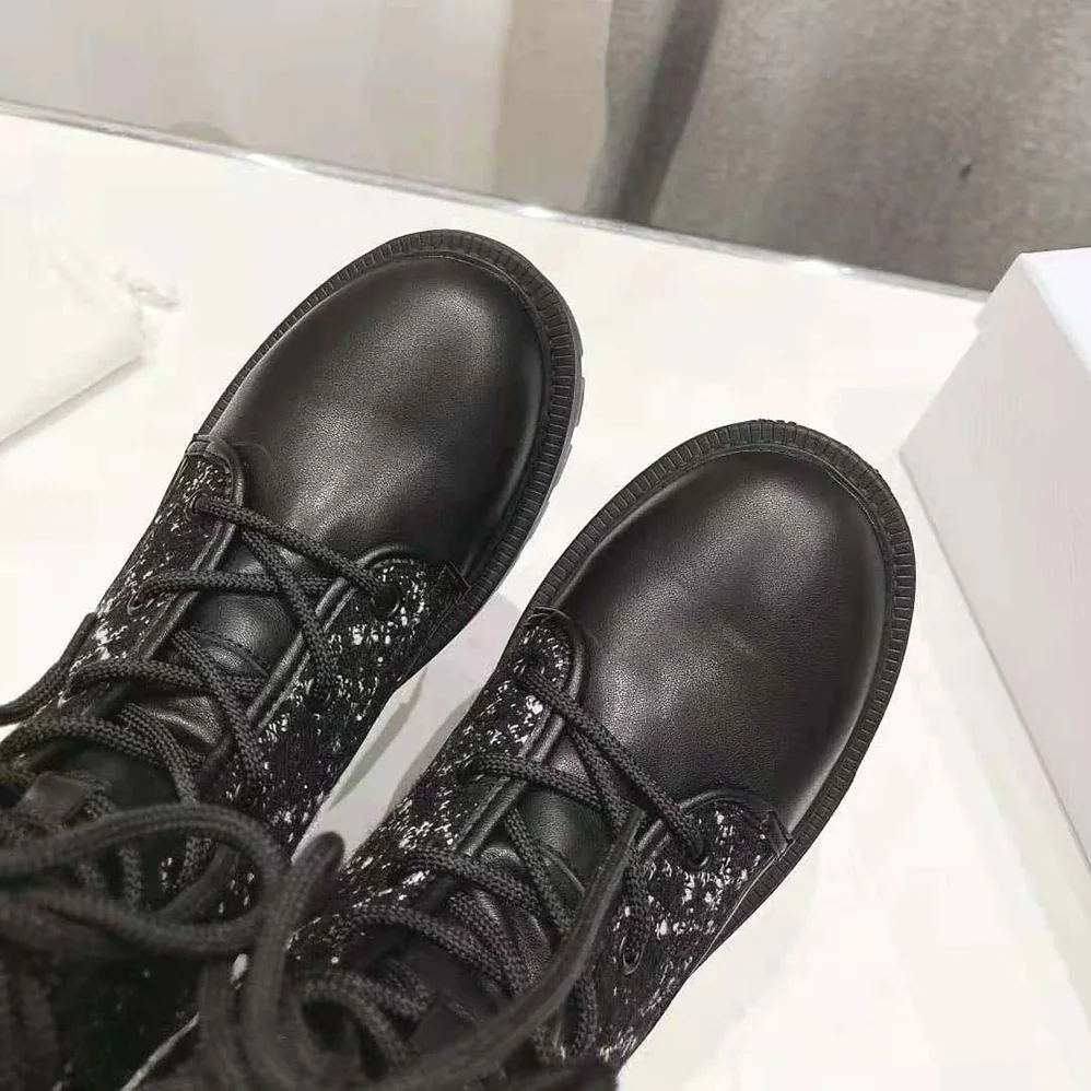 Dior D-Major Ankle Boot Black Calfskin with Black and White Cannage Tweed for Women Dior D-Major Ankle Boot Black Calfskin with Black and White Cannage Tweed for Women