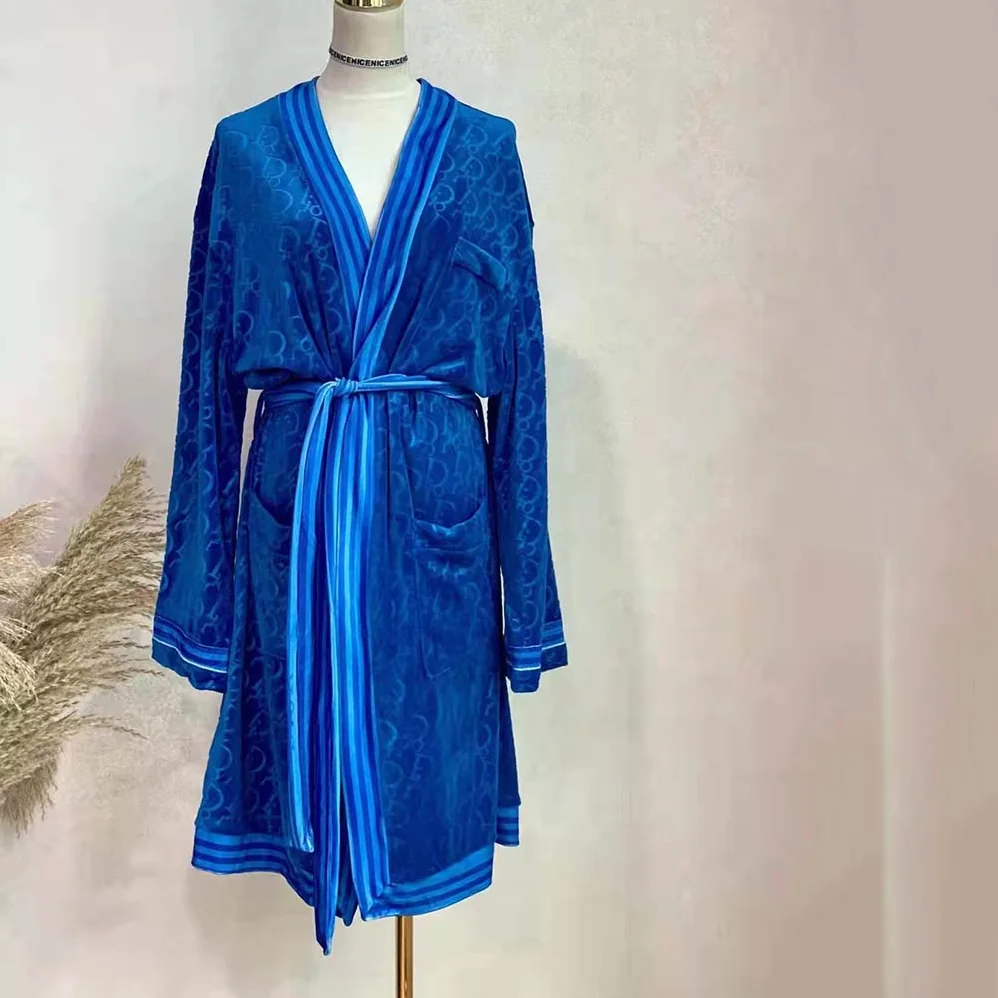 Dior Unisize Oblique Bathrobe In Terry Cotton Jacquard for Men in Blue Dior Unisize Oblique Bathrobe In Terry Cotton Jacquard for Men in Blue
