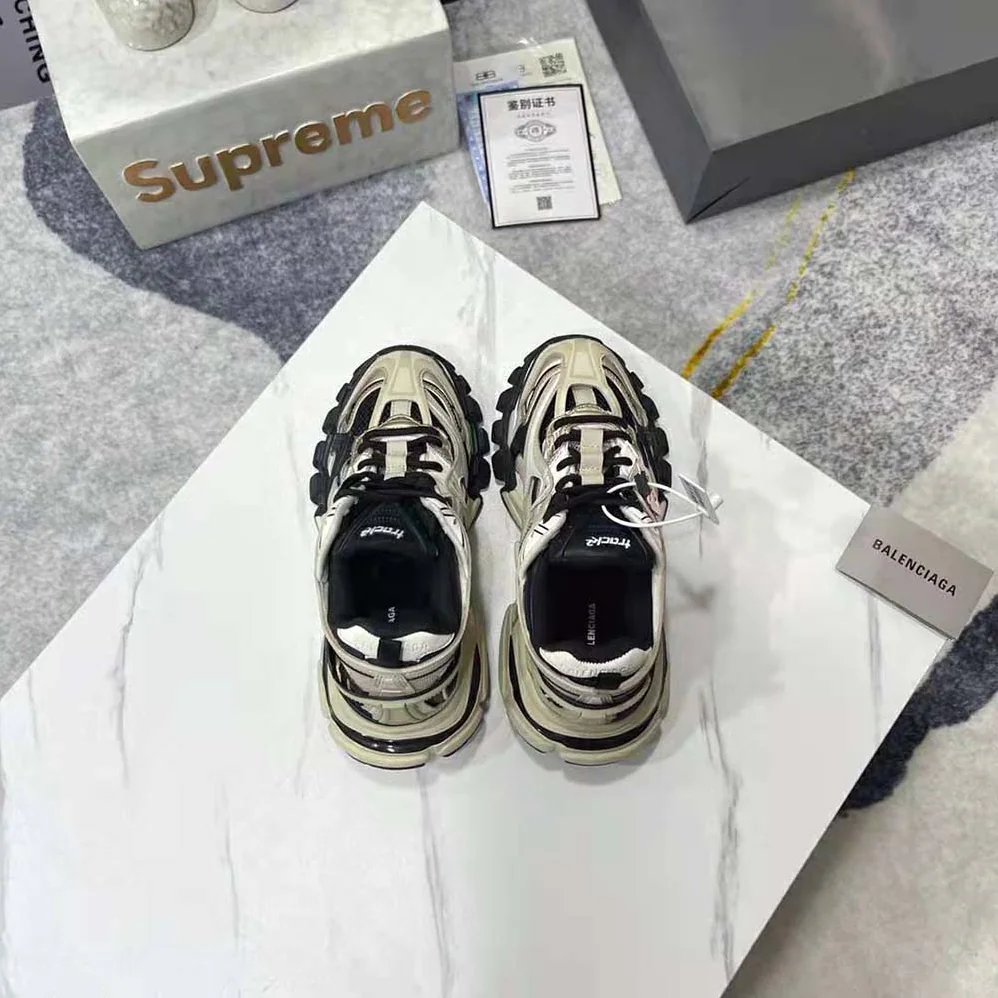Balenciaga Track.2 Sneaker in Beige and Black Mesh and Nylon for Men