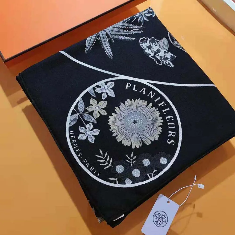 Hermes Planifleurs Scarf 90 for Women in Black