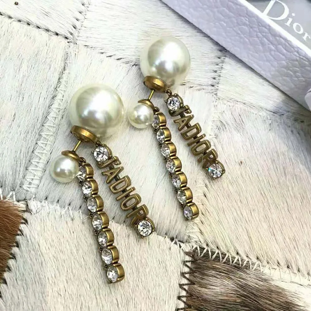 Dior Tribales Earrings Antique Gold for Women in Finish Metal Dior Tribales Earrings Antique Gold for Women in Finish Metal