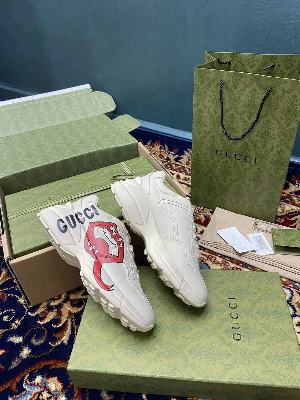 Gucci Rhyton Sneakers With Mouth Print White Ivory for Men Gucci Rhyton Sneakers With Mouth Print White Ivory for Men