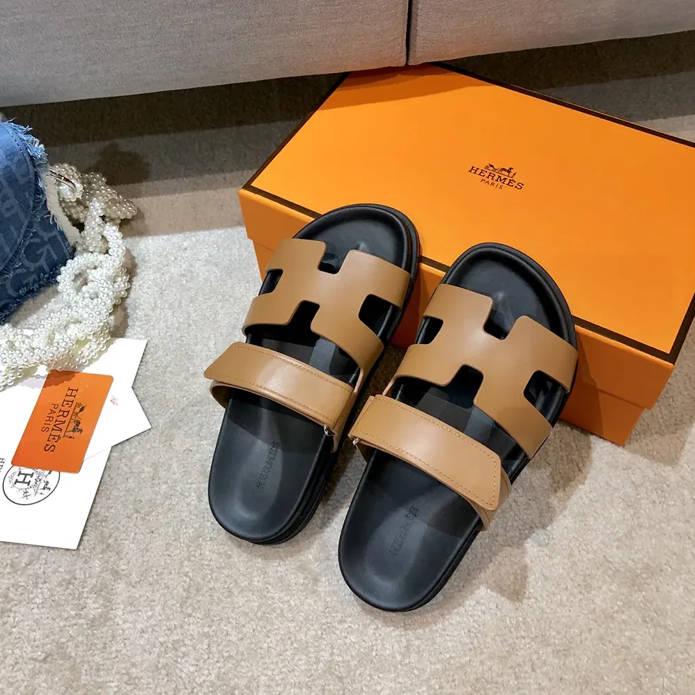 Hermes Chypre Sandal-Brown H222299ZvA3360 for Unisex
