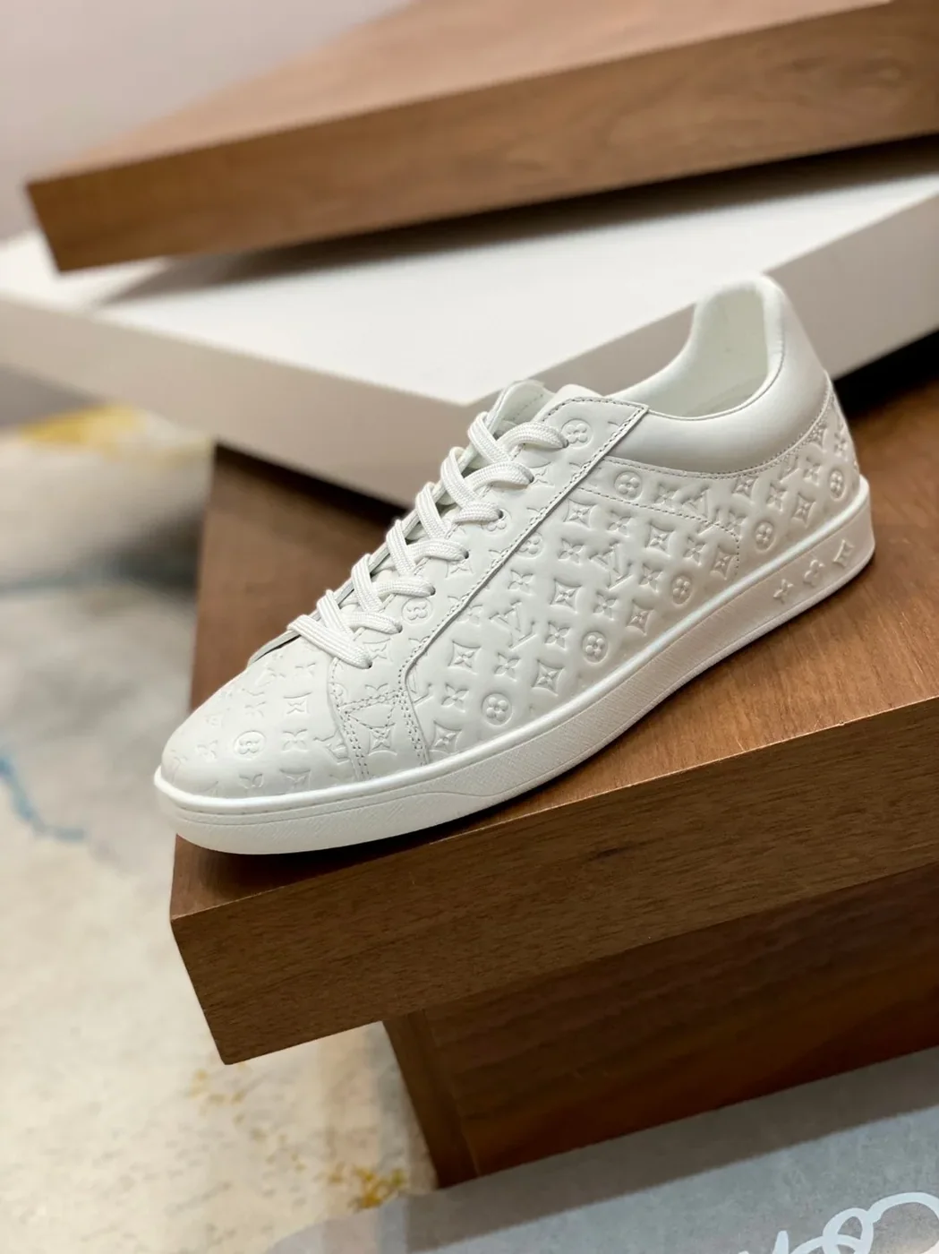 Louis Vuitton Rivoli Sneaker White 1AARI6 Louis Vuitton Rivoli Sneaker White 1AARI6