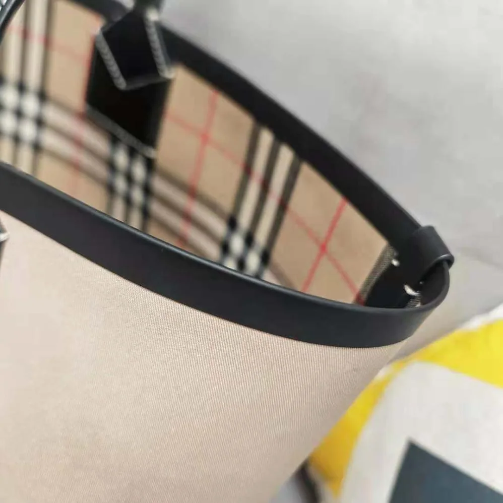 Burberry Label Print Cotton Medium London Tote Bag for Women