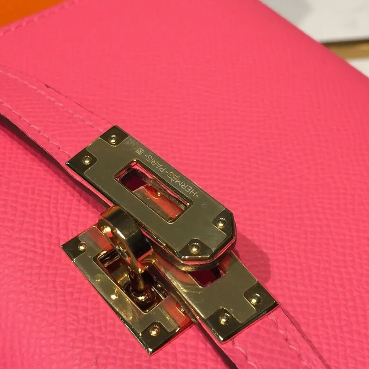 Hermes Mini Kelly Rose Tyrien Gold Toned Hardware / Hermes Mini Kelly Rose Tyrien Gold Toned Hardware /