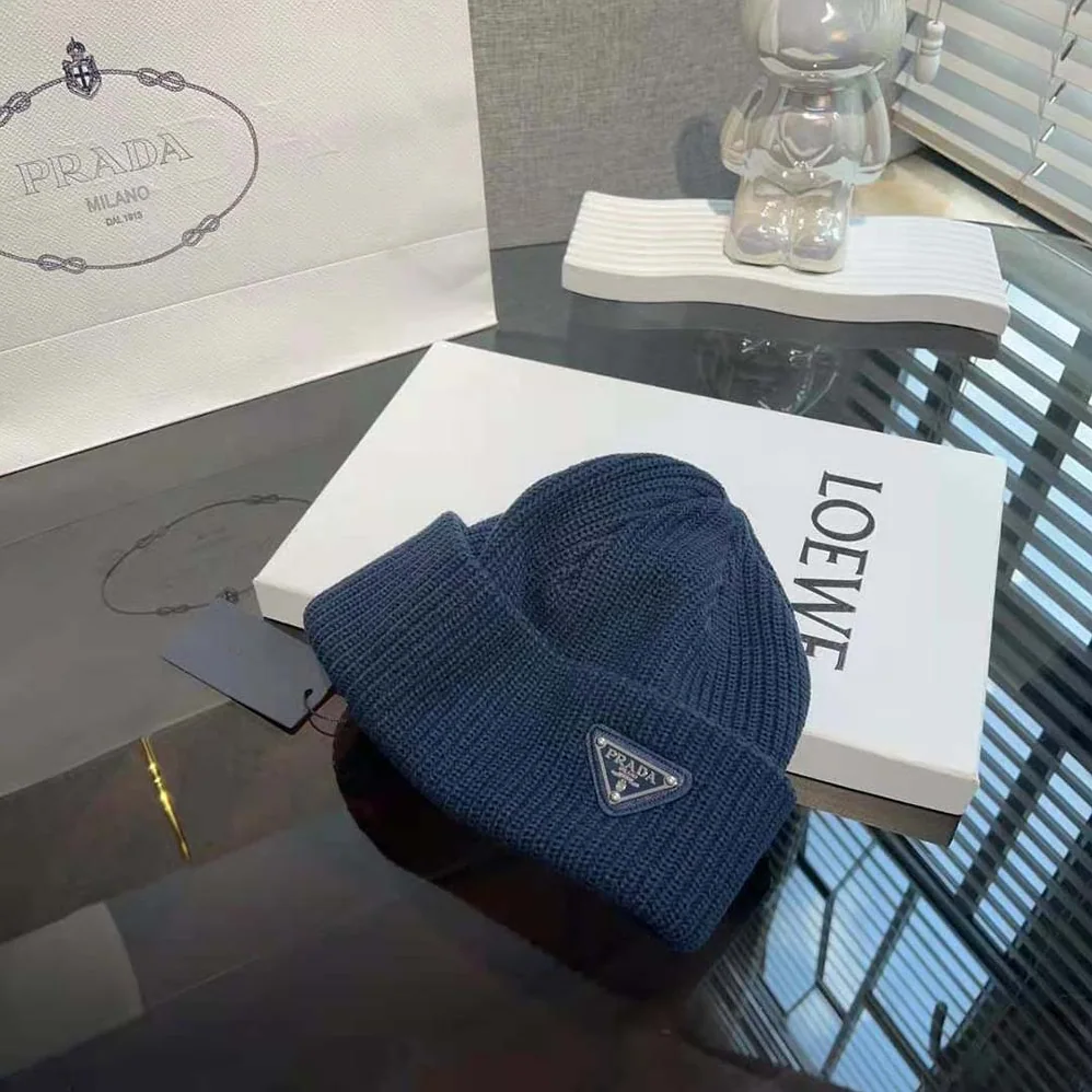 Prada Wool and Cashmere Beanie for Unisex in Navy