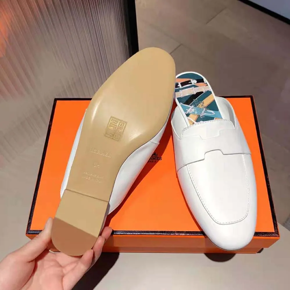 Hermes Catena Mule Mule in Supple Goatskin for Women in White Hermes Catena Mule Mule in Supple Goatskin for Women in White