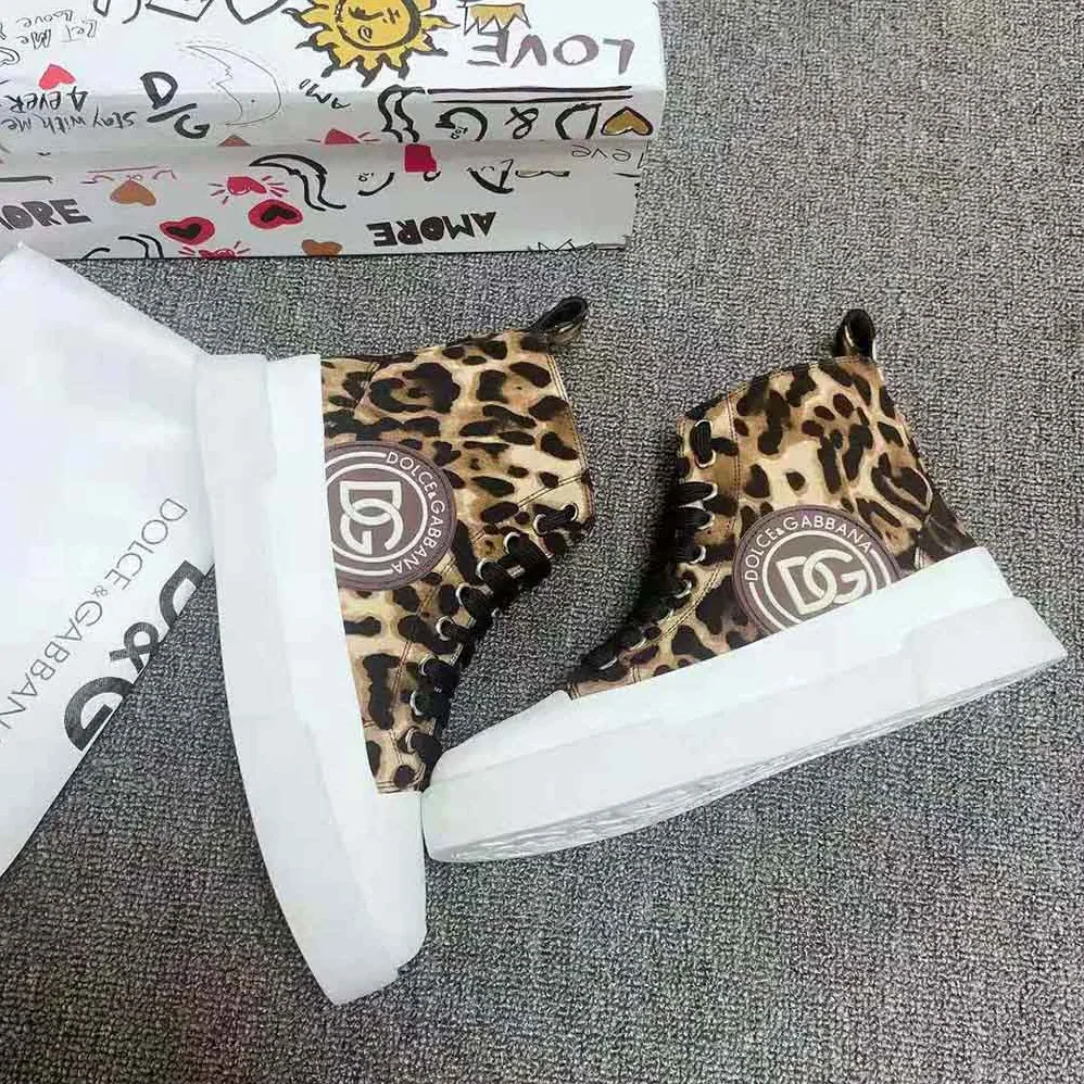 Dolce Gabbana D&G Cotton drill Portofino Light Mid-Top Sneakers with Leopard Print for Women Dolce Gabbana D&G Cotton drill Portofino Light Mid-Top Sneakers with Leopard Print for Women