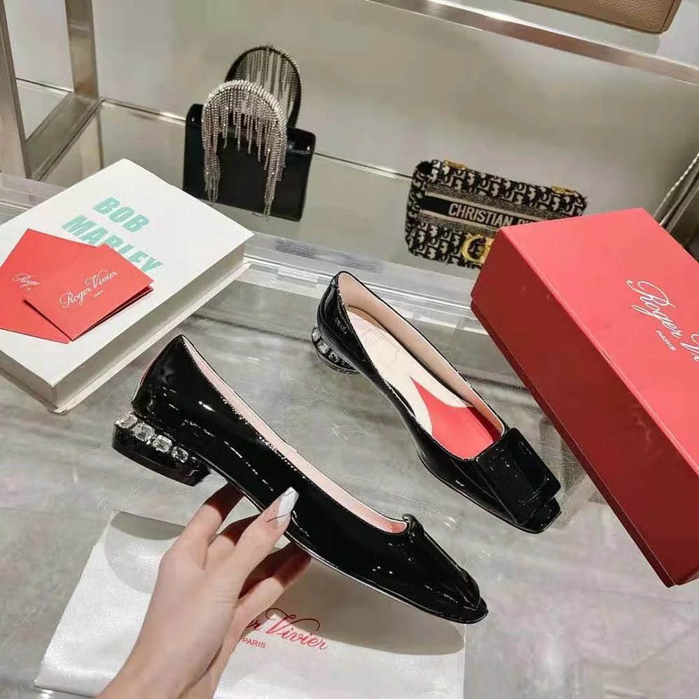 Roger Vivier Strass Heel Covered Buckle Ballerinas in Nappa Leather for Women in Black Roger Vivier Strass Heel Covered Buckle Ballerinas in Nappa Leather for Women in Black