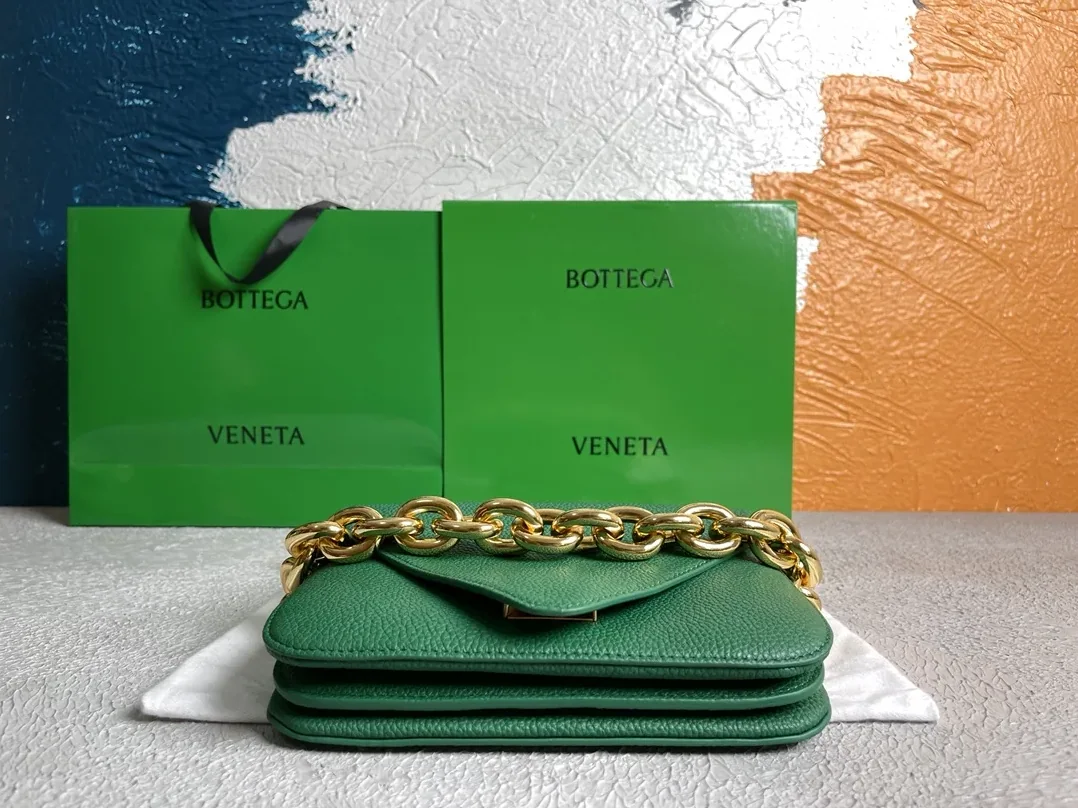 Bottega Veneta Mount Green