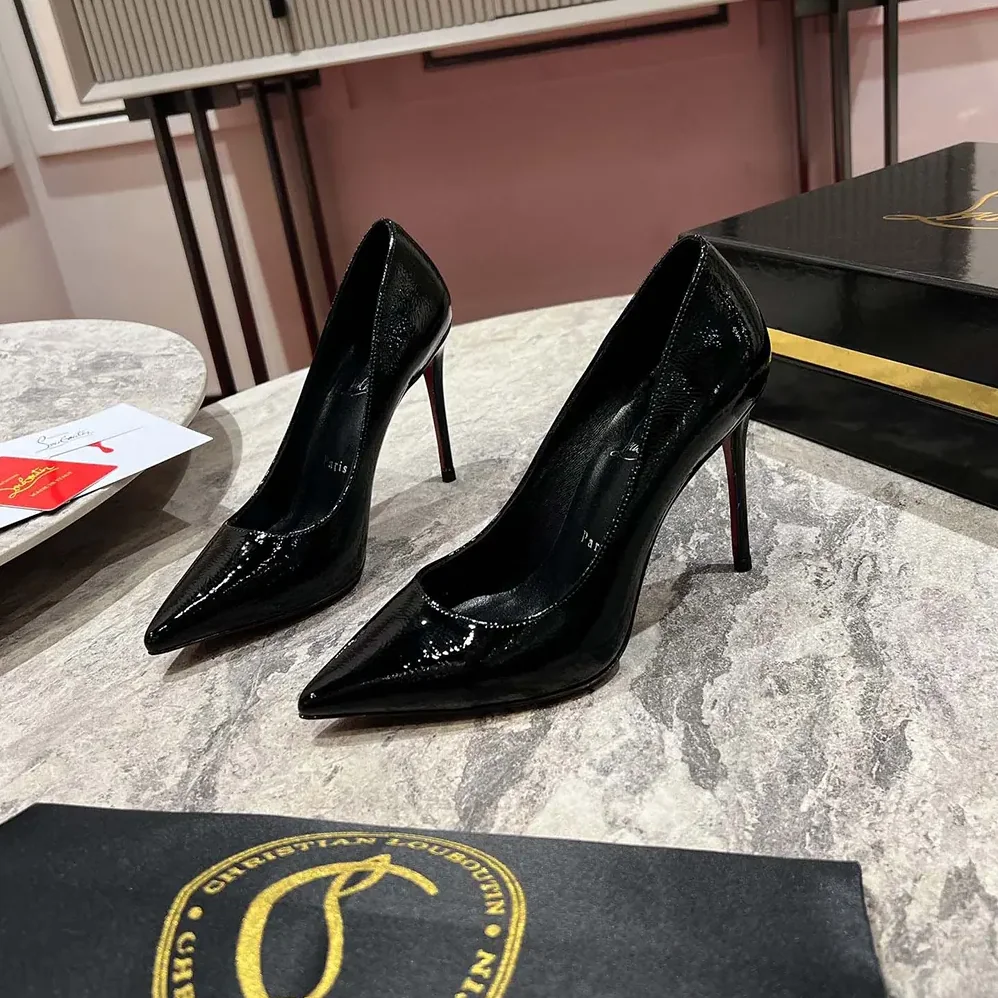Christian Louboutin Kate 100 mm Pumps Star Textured Laminated Calf Leather for Women in Black Christian Louboutin Kate 100 mm Pumps Star Textured Laminated Calf Leather for Women in Black
