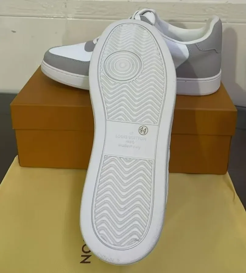 Louis Vuitton Rivoli Sneakers White 1ACVHU Louis Vuitton Rivoli Sneakers White 1ACVHU