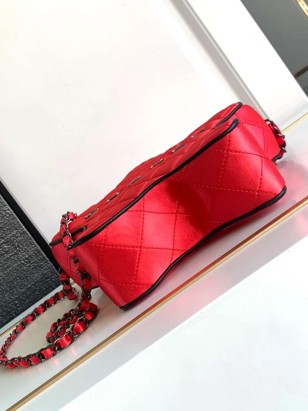 Chanel Star Handbag Red in Blue / Chanel Star Handbag Red in Blue /