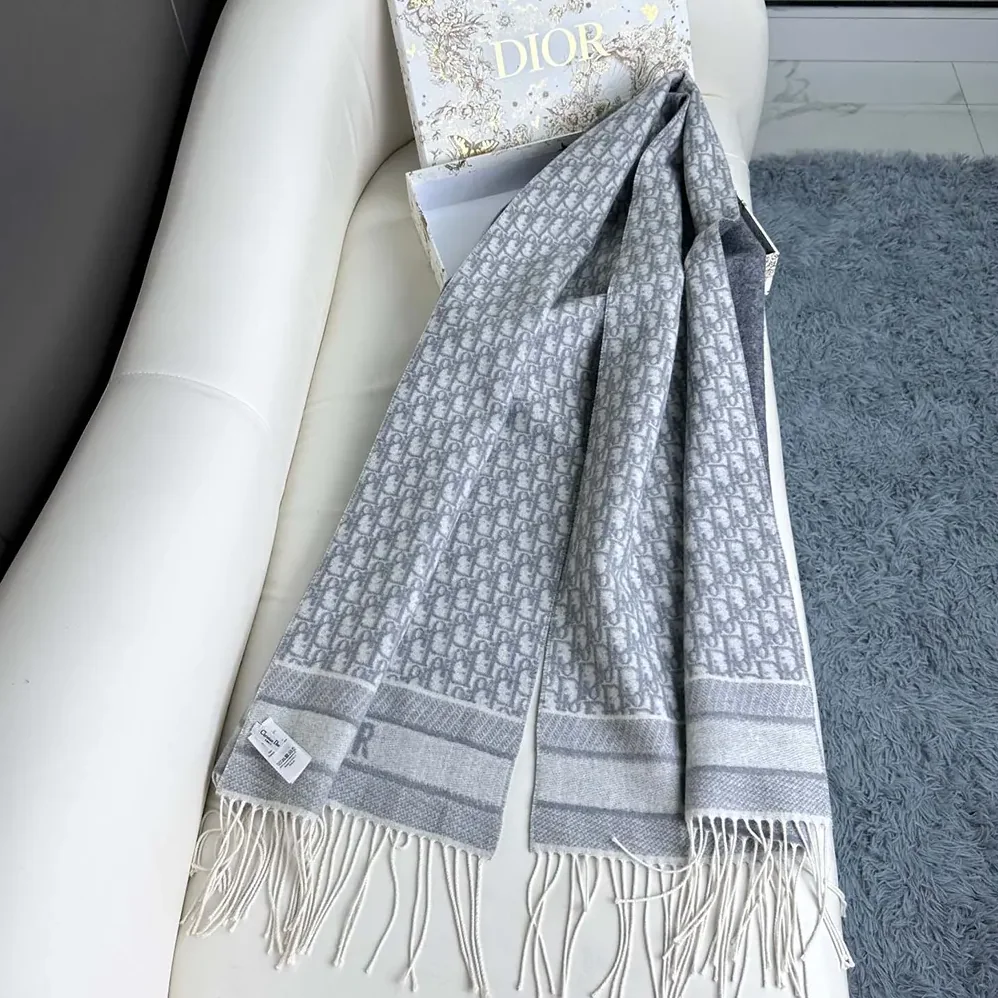 Dior Oblique Scarf Ecru and Gray Cashmere for Unisex Dior Oblique Scarf Ecru and Gray Cashmere for Unisex