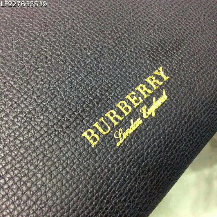 Burberry Small Banner Bag in Leather and House Check in Black
