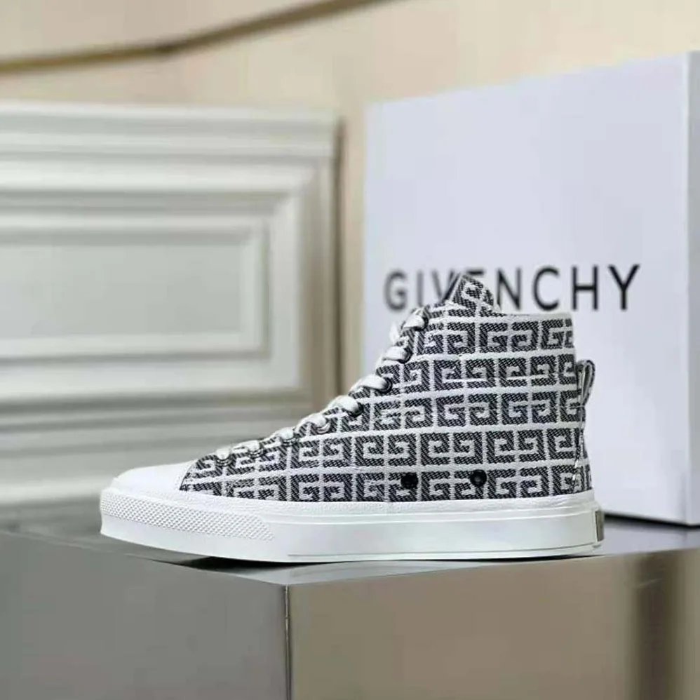 Givenchy High Sneakers City in 4G Jacquard for Unisex in Black