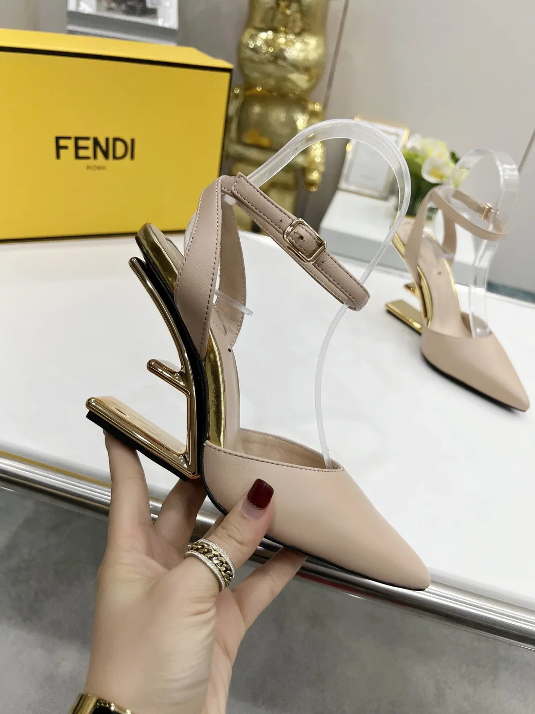 Fendi First Nude FF