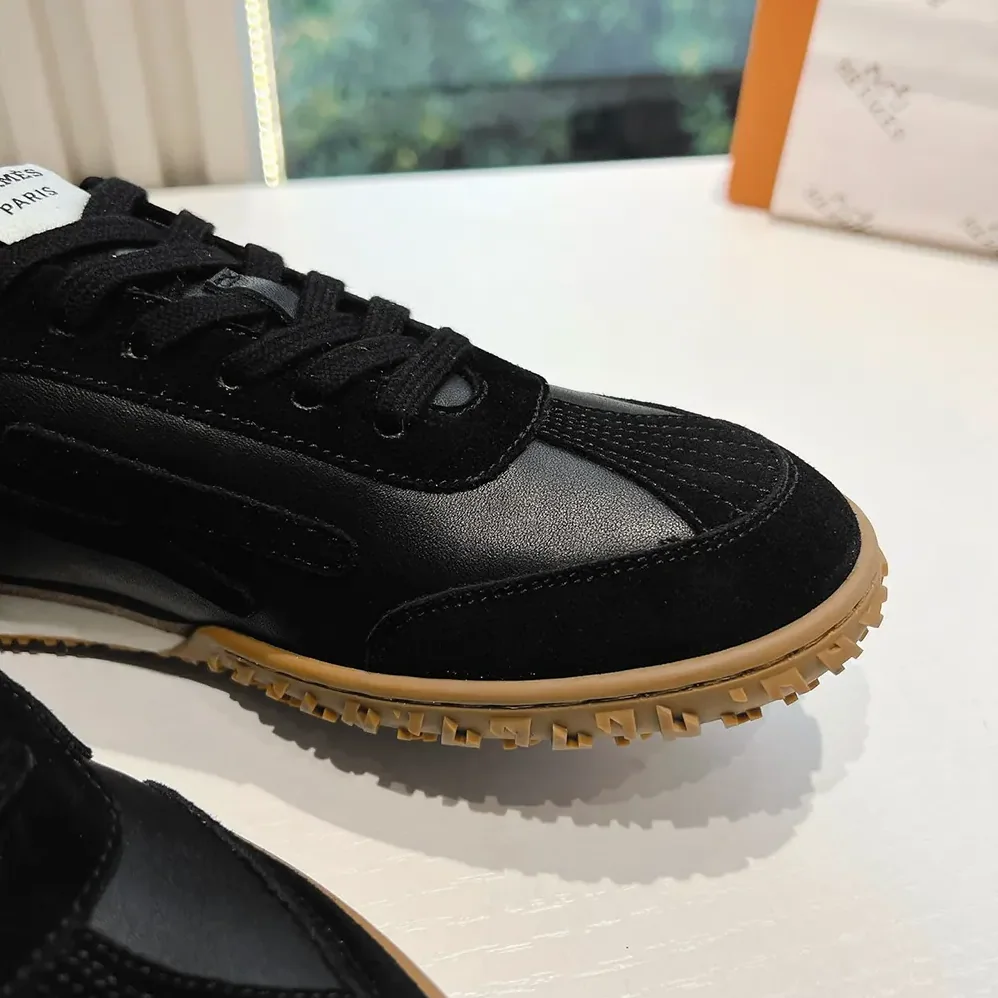 Hermes Jet Sneaker in Technical Canvas and Suede Goatskin for Unisex in Black