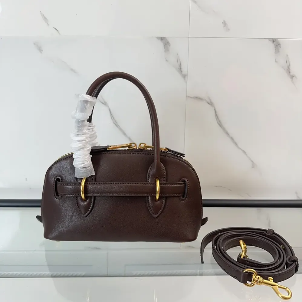 Miu Miu Aventure Nappa Leather Top-handle Bag for Women in Bordeaux Miu Miu Aventure Nappa Leather Top-handle Bag for Women in Bordeaux
