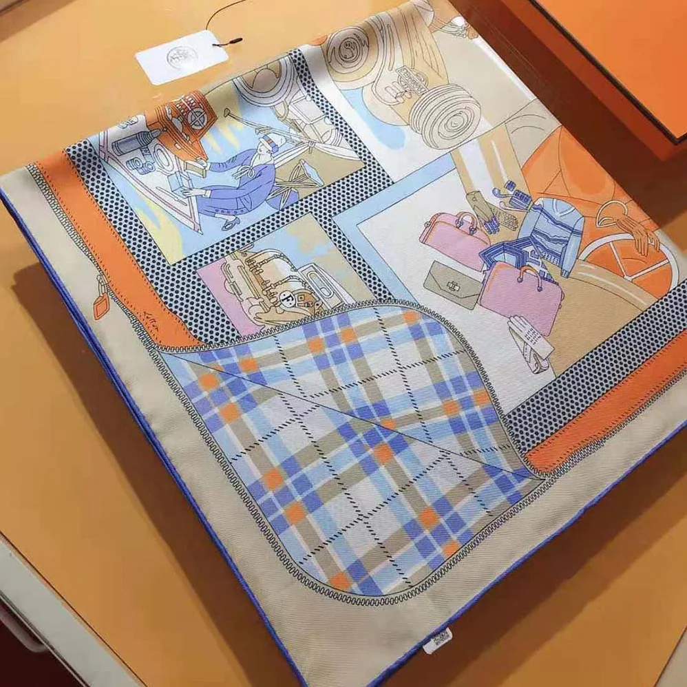 Hermes Confort en Automobile Scarf 70 in Silk Twill with Hand-Rolled Edges for Women in Orange Hermes Confort en Automobile Scarf 70 in Silk Twill with Hand-Rolled Edges for Women in Orange
