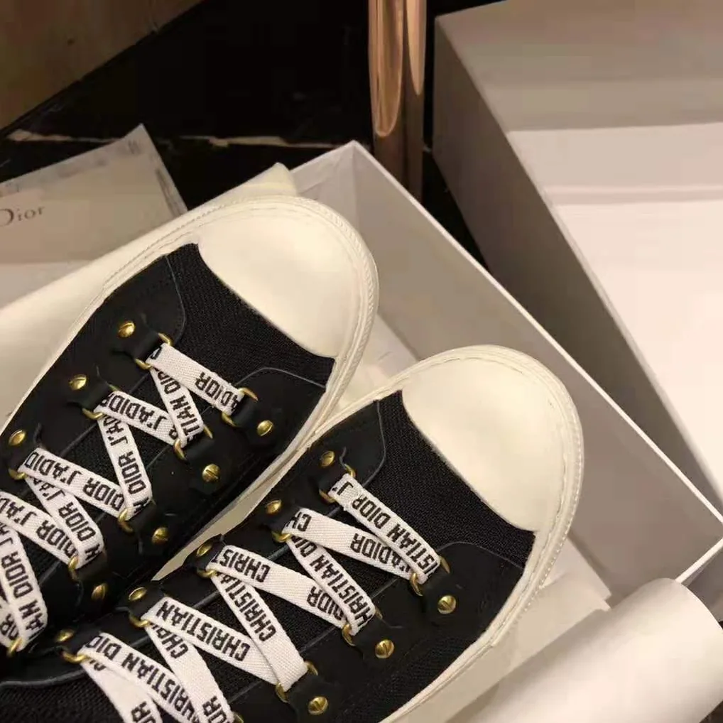 Dior Walk'N'Dior Techincal Knit Mid-Top Sneaker for Women in Black Dior Walk'N'Dior Techincal Knit Mid-Top Sneaker for Women in Black