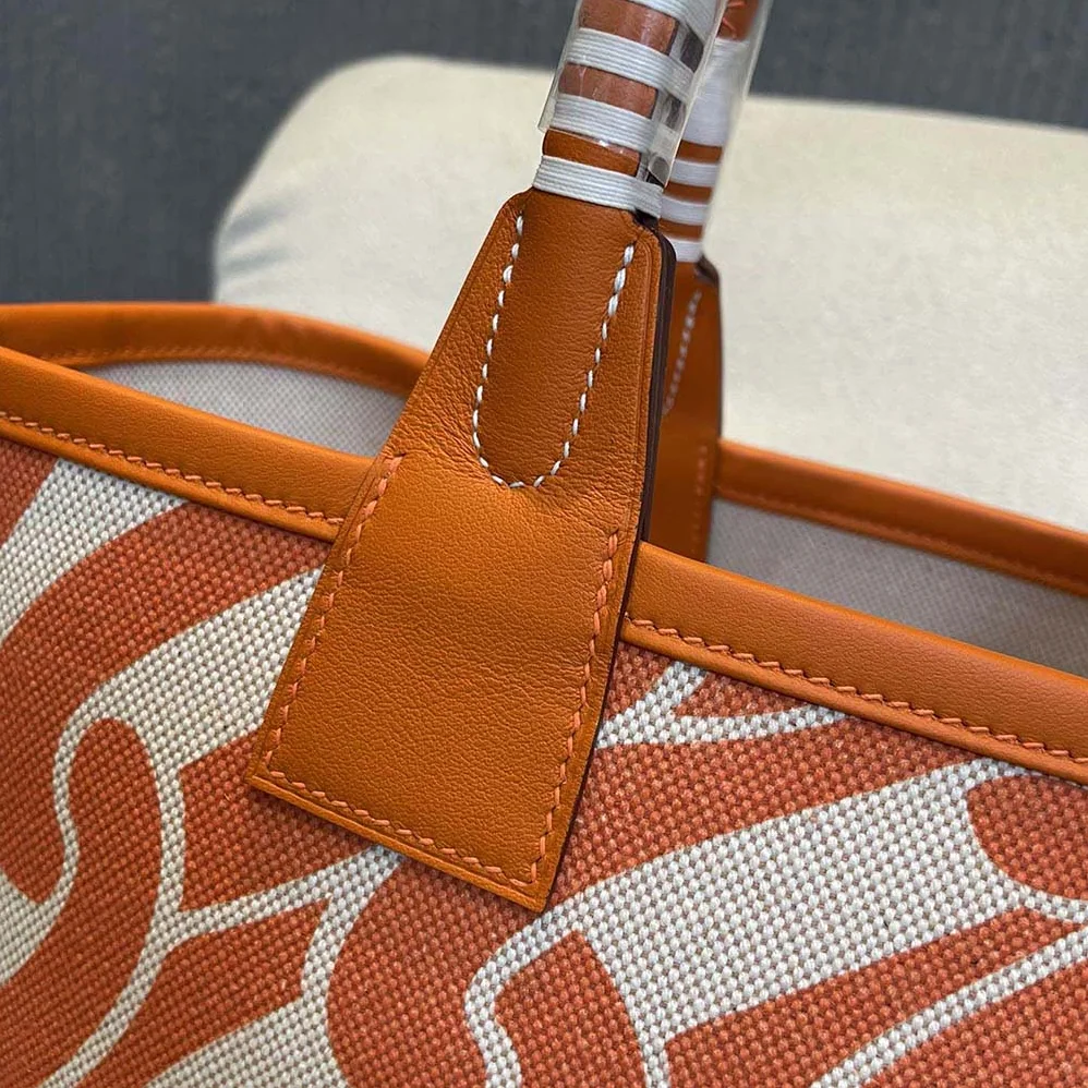 Hermes Steeple 25 Ecru Tote Bag for Unisex in Orange