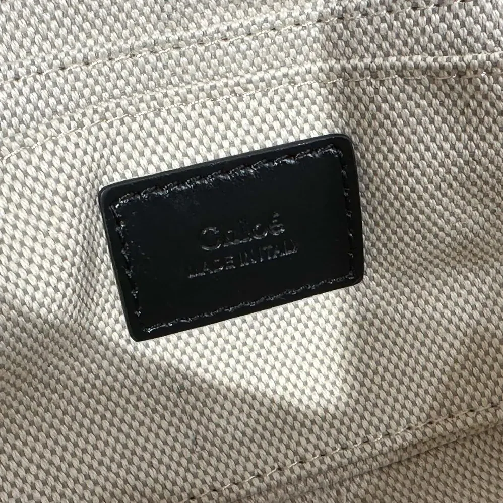 Chloe Small Camera Bag in Shiny Leather for Women in Black Chloe Small Camera Bag in Shiny Leather for Women in Black