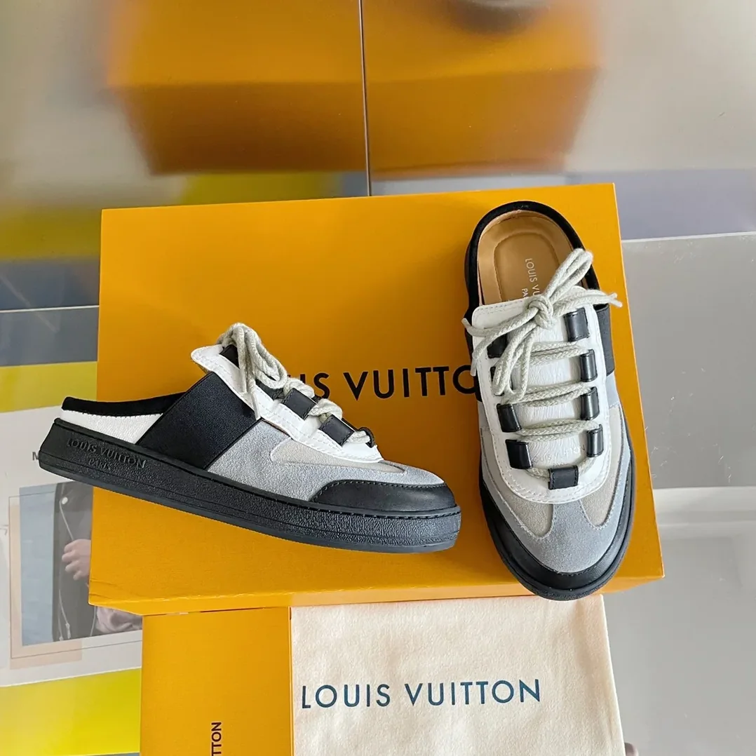 Louis Vuitton Lous Sneakers Black for Women