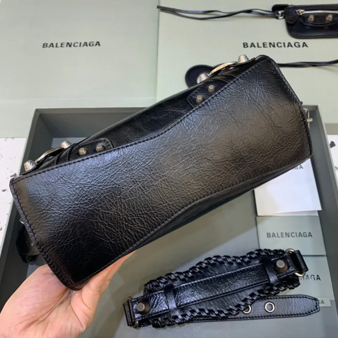 Balenciaga Neo Cagole XS Handbag In Black