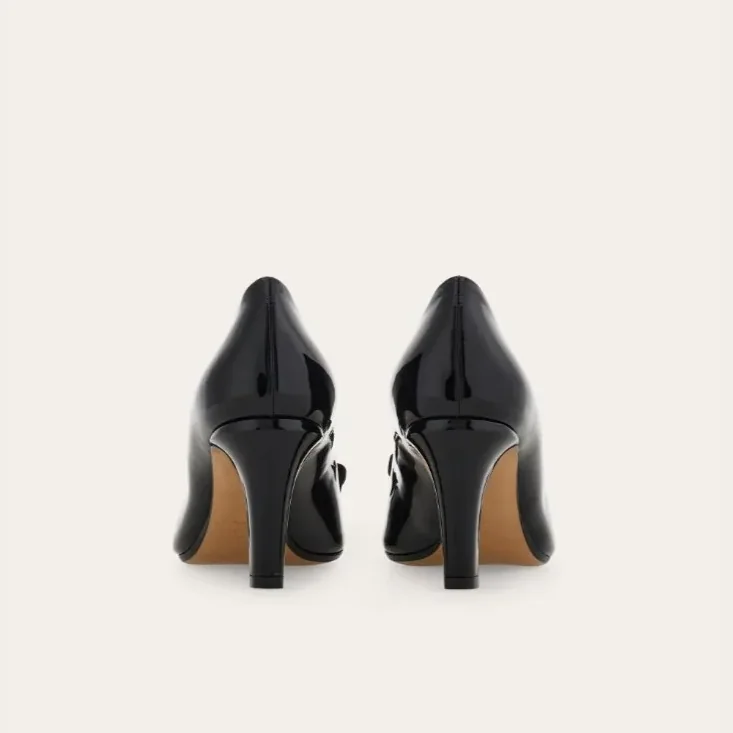 Ferragamo Vara Bow Pump Black 01L218