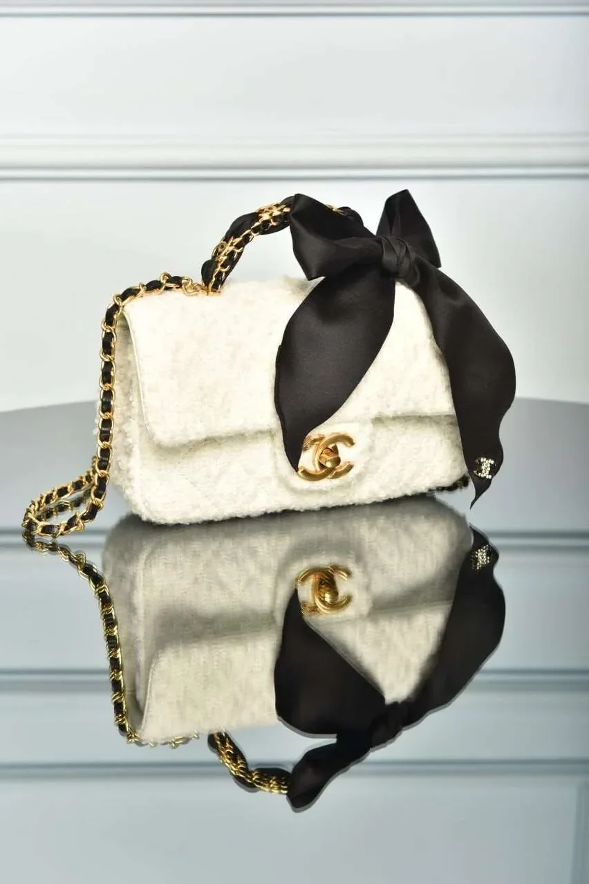 Mini Bag with Handle and Flap White