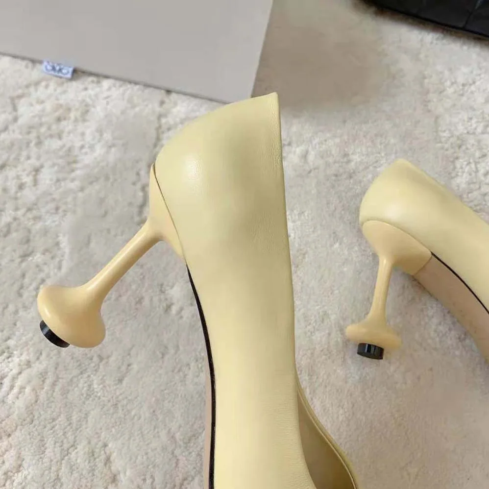 Loewe Toy Pump in Goatskin for Women in Yellow Loewe Toy Pump in Goatskin for Women in Yellow