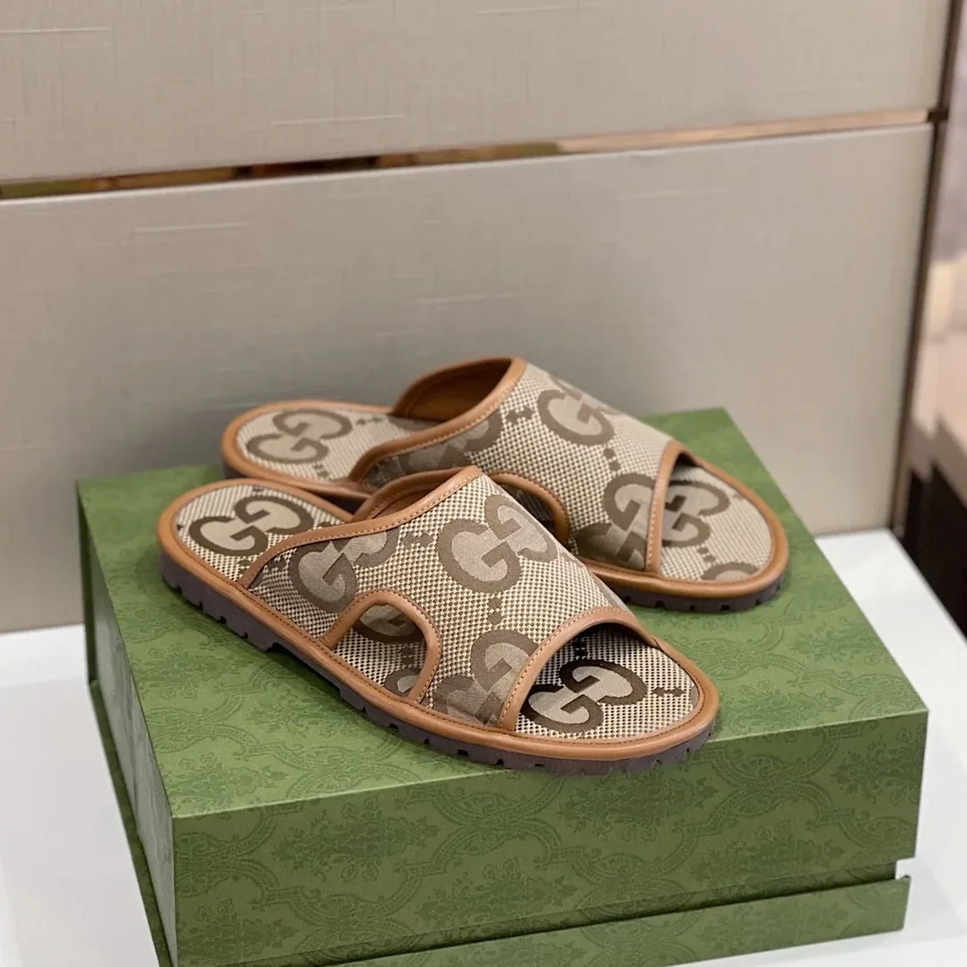 Gucci GG Supreme Slide Sandal Brown And Beige for Men Gucci GG Supreme Slide Sandal Brown And Beige for Men