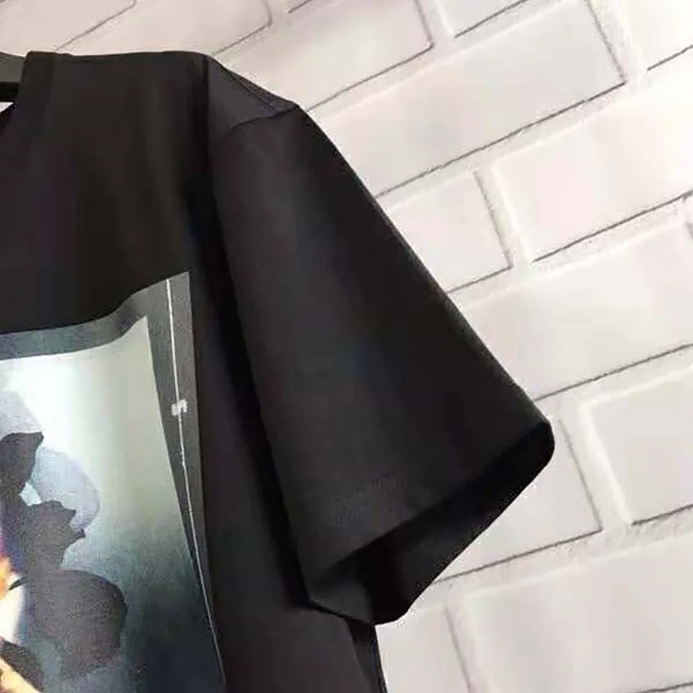 Givenchy Oversized Bambi Printed T-Shirt for Men in Black Givenchy Oversized Bambi Printed T-Shirt for Men in Black